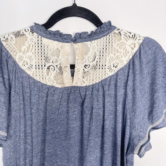New Hem & Thread Small S Blue Cream Lace Yoke Burnout Short Sleeve Tee Cotton - Picture 7 of 10